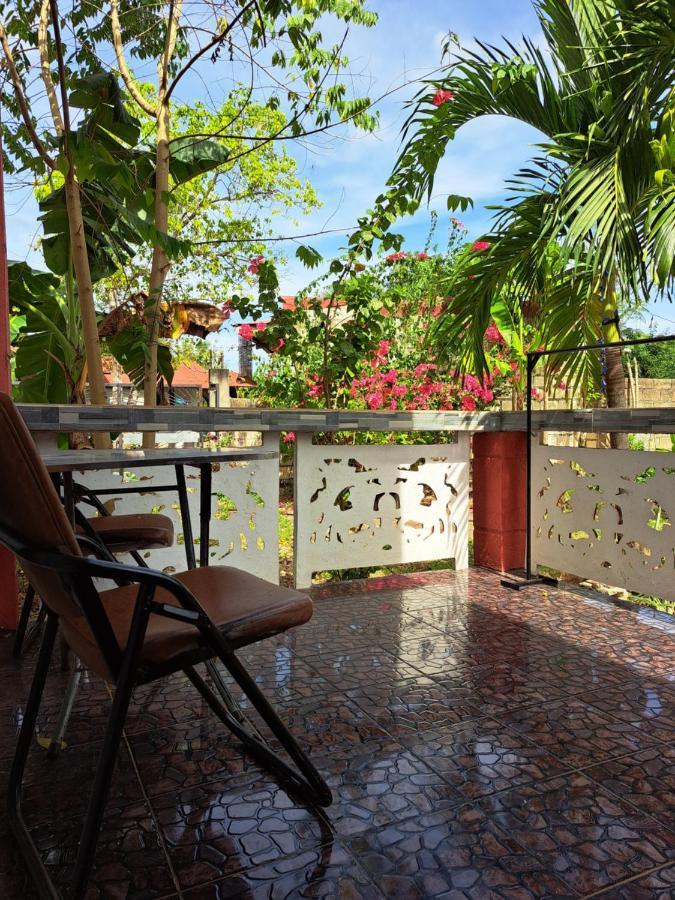 Jean Studio Apartment Panglao City Exterior foto